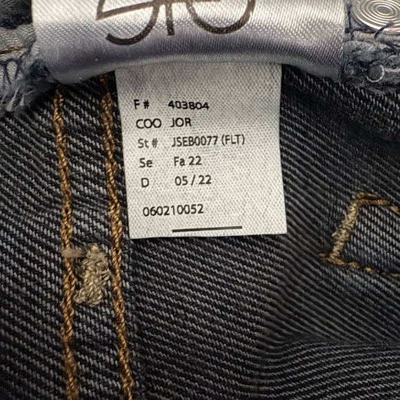 Sam Edelman High Rise Flare Trouser Jeans in Faultless Trend Spotlight 29 NWT - Picture 11 of 11